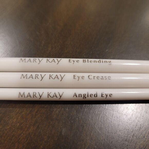 Vintage Mary Kay Signature 3 Piece Travel Brushes Cosmetic Makeup Tools New - Picture 2 of 5